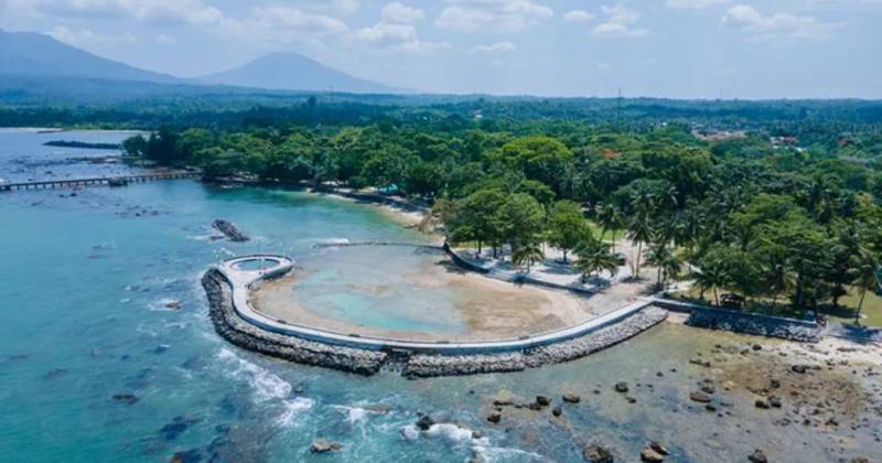 5 Destinasi Wisata Anyer Terbaru yang Wajib Dikunjungi: Pantai, Wahana Air, hingga Bukit Asri